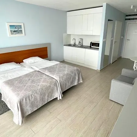 Daire Sw Czarna Gora