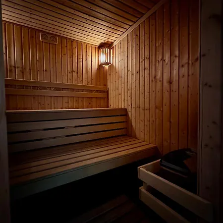 Sw Czarna Gora * Sienna (Klodzko)