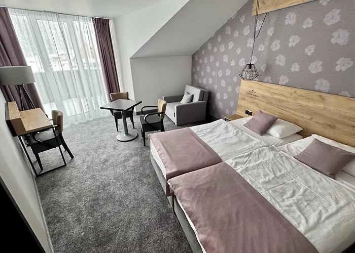 Sw Czarna Gora * Sienna (Klodzko)